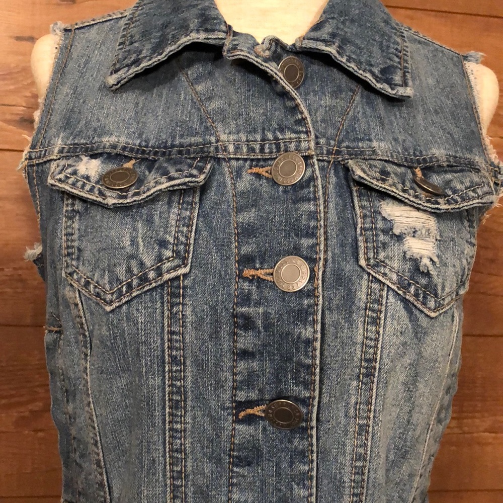 Mossimo Suppy Co. sz XS denim vest - Picture 3 of 13
